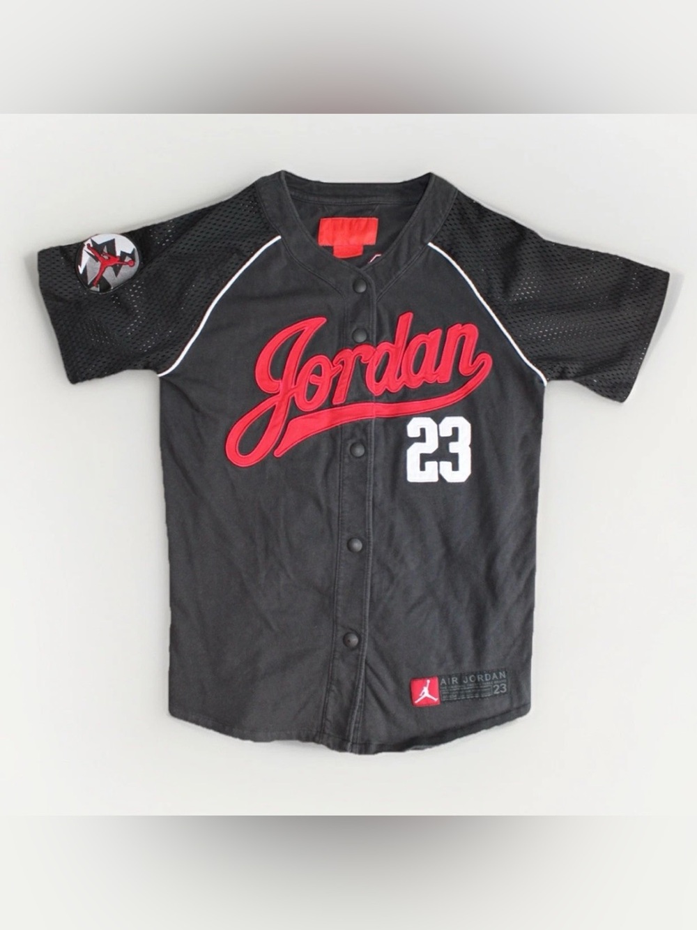 Y2K Jordan Brand Youth M Snap Front Jersey Black Red #23 Mesh Embroidered